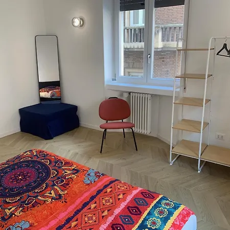 Family And Friends 1 ! Apartment *